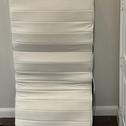 Twin mattress