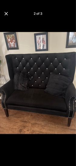 Love seat