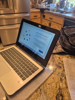 HP laptop touchscreen 2-in-1 convertible new condition win 11 factory reset school college portable fast touchscreen HP comes with original HP charger
