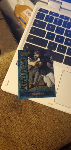 Tau pupua football card