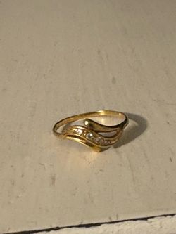 5 grams 14 k gold quarter kt diamonds