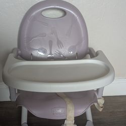 Chicco Pocket Snack Booster Seat, Lavender