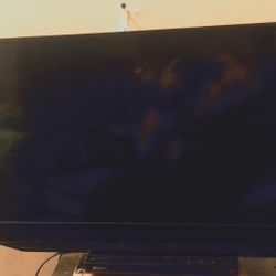 Black VIZIO 39"Tesla Television 