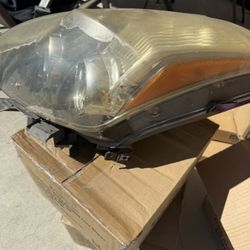 2007-2012 Nissan Altima Left Headlight