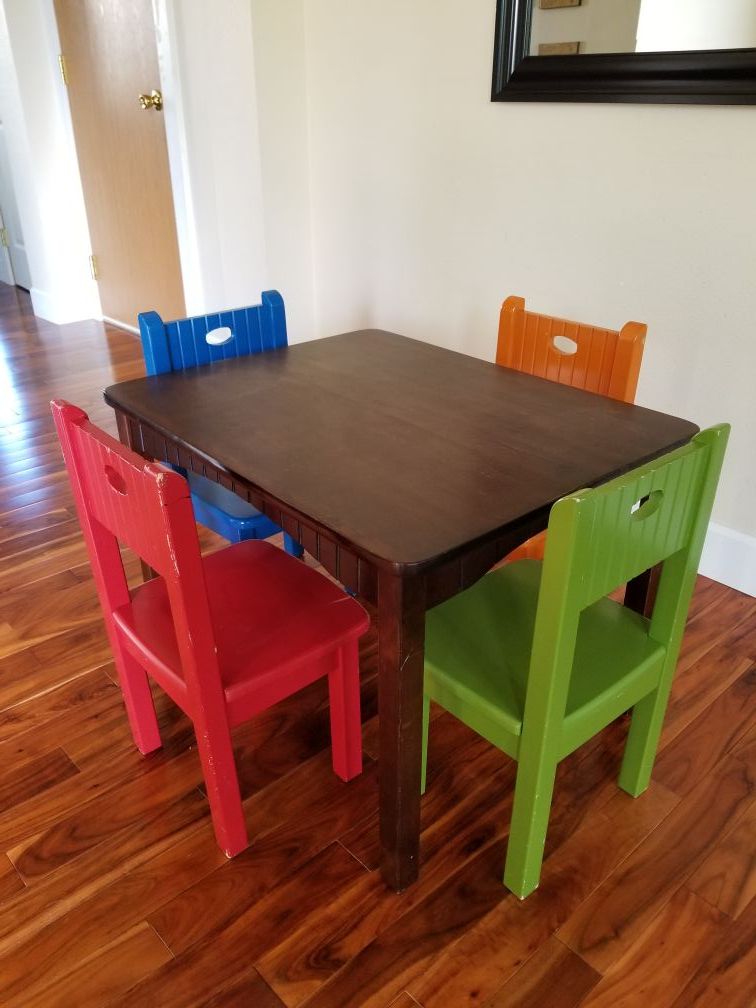Cafe kid table and chair set hot sale