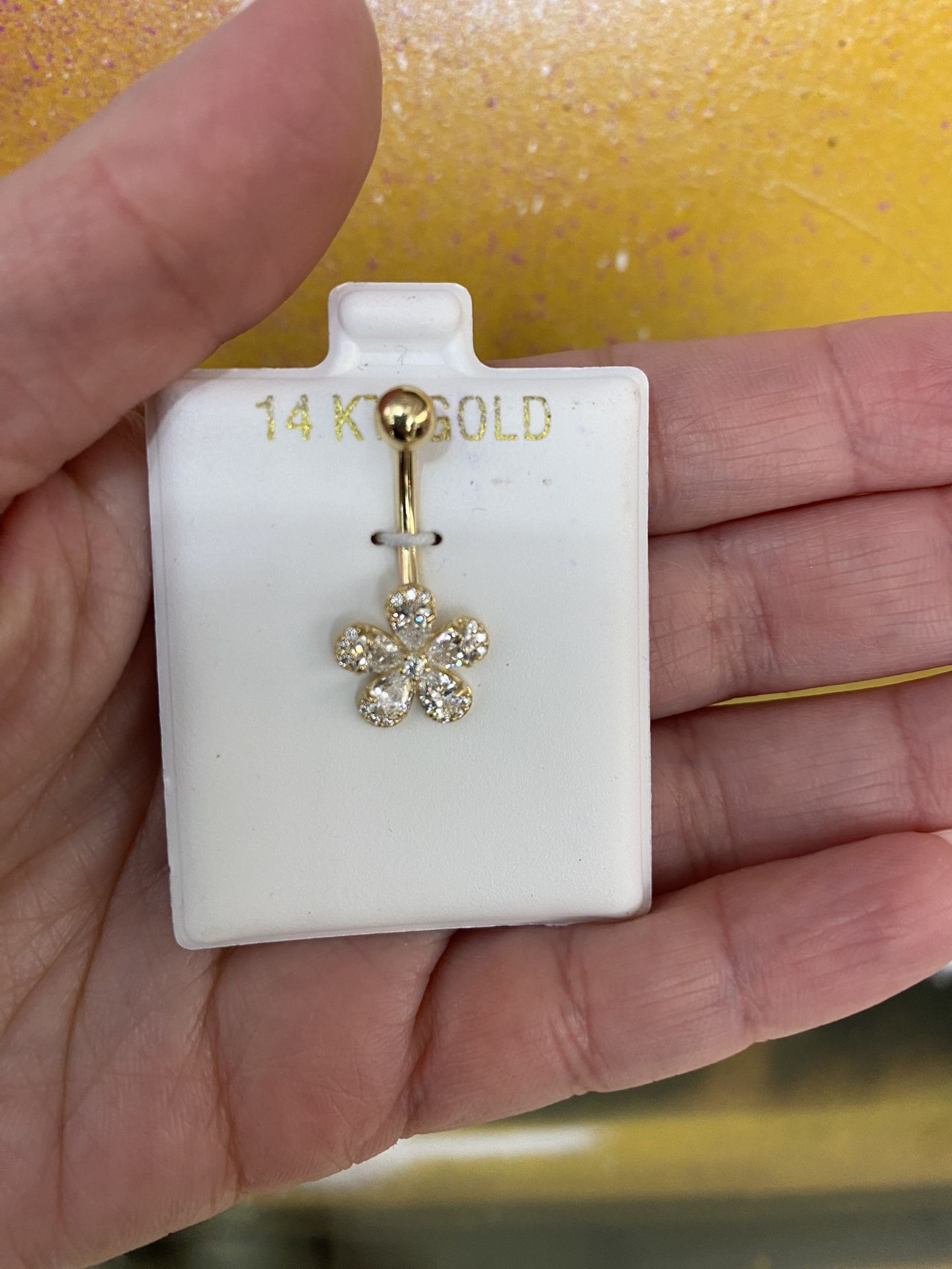 14k BELLY FLOWER