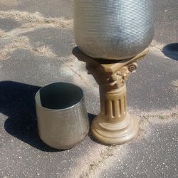 Awesome designers silver Tones planters Very detailed made in Portugal High quality. Set Of Two 65 Or 35each