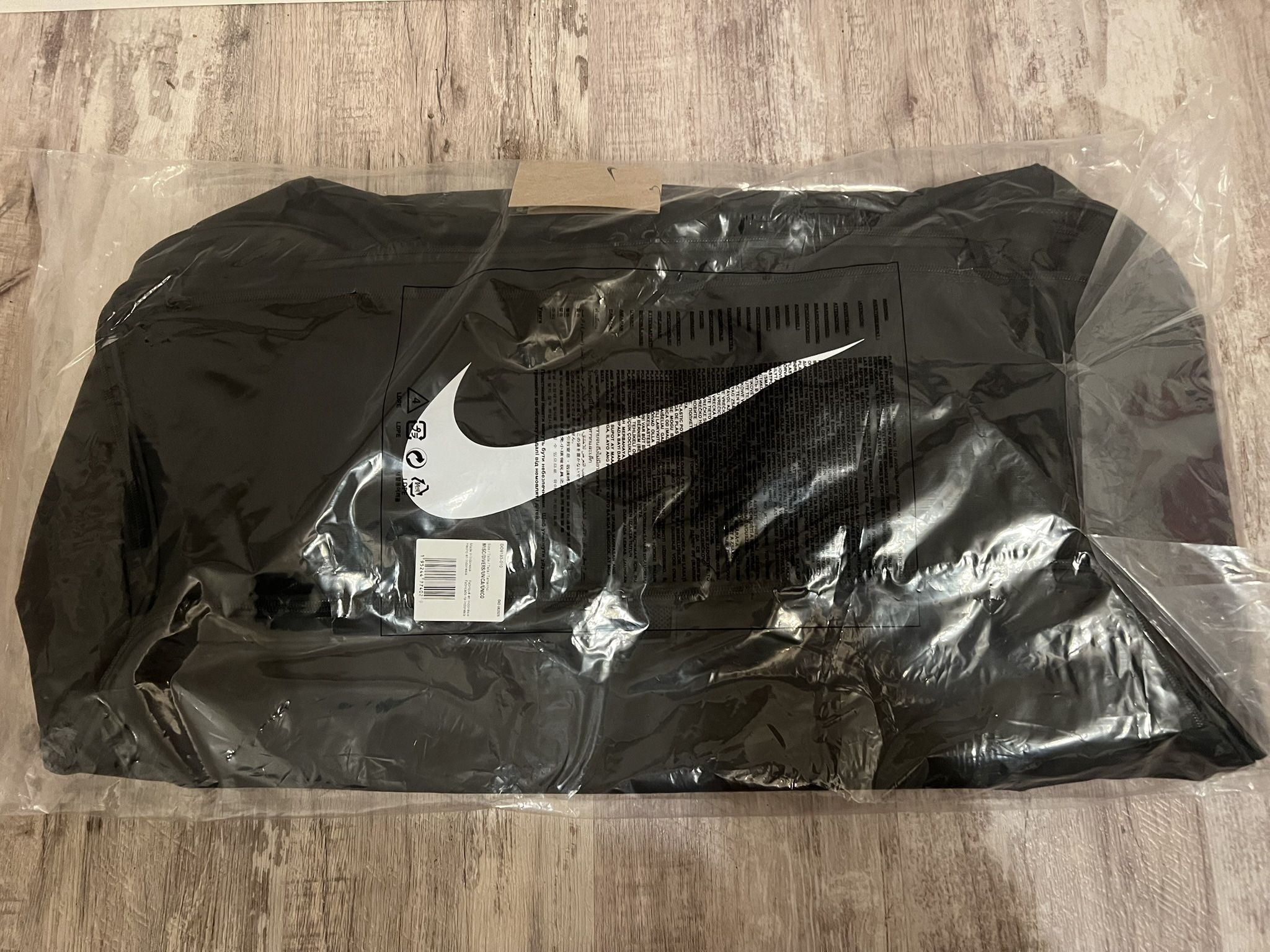 **BRAND NEW** Nike Brasilia 9.5, Training Duffel Bag, Size Large, 95L, Color Black