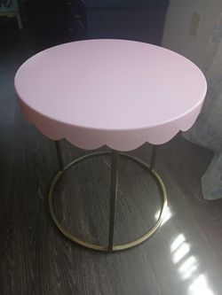 PINK METAL STAND