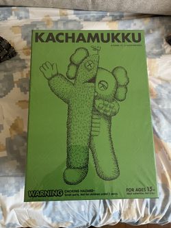 KAWS Kachamukku Green/Red