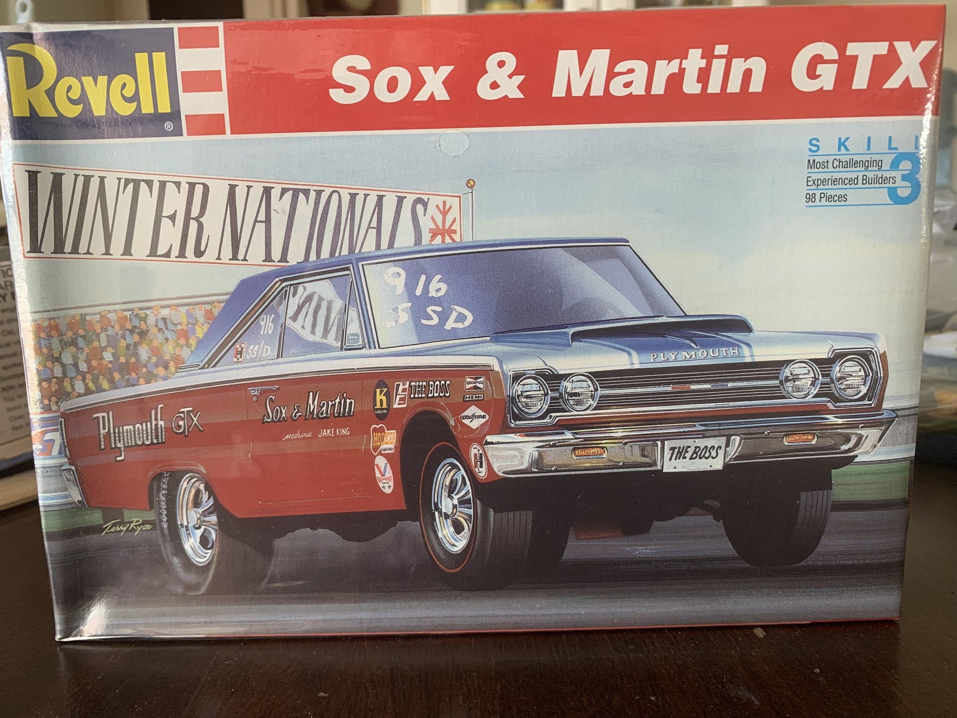 Revell Model Kit Car