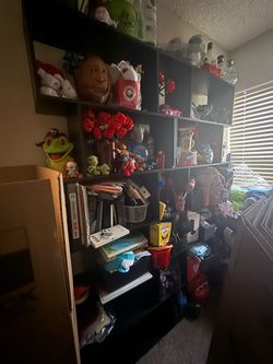2 Black Shelves