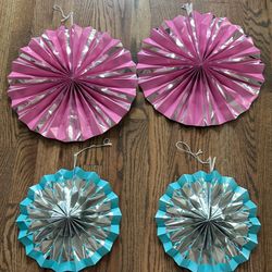 Free hanging party decorations