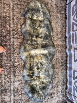 Genuine sheepskin rugs or couch seat cover