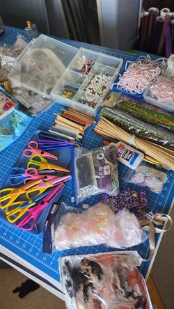 Arts ans crafts supplies mixed bundle