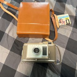 Polaroid J33 Land Camera
