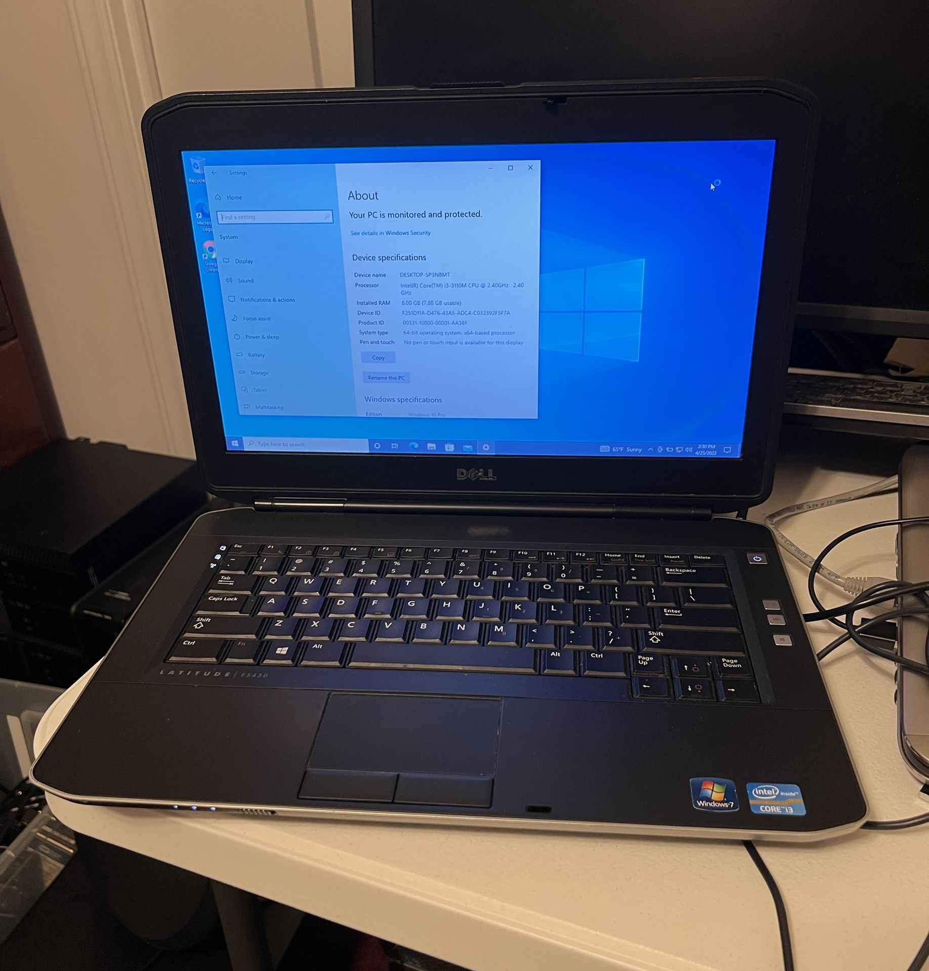 Dell Latitude E5430 (250GB, 8GB, Intel Core i3, 2.4GHz) Laptop Computer