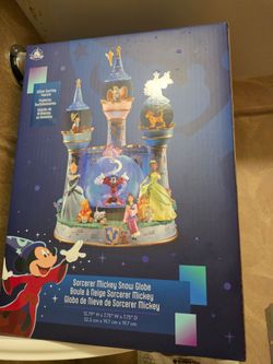 Disney Sorcerer Mickey Snow Globe