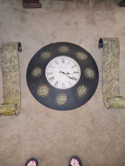 Wall clock & sconces