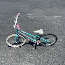 Girls Shredder Halo Bmx Style Bike