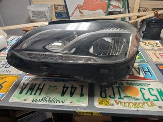 14-16 Mercedes E Class Left Driver Side Static Led Headlight Original