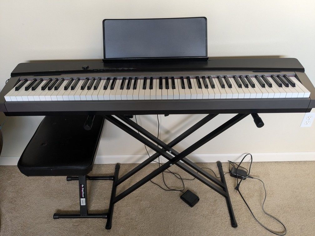 Casino Px 130 Keyboard With Stand And Stool