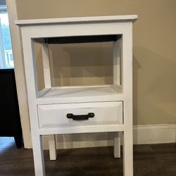 Night Stand/ Accent Table