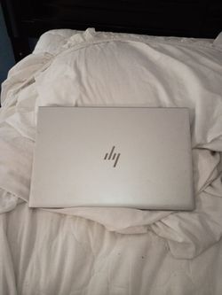 HP elitebook 845 g8  (ryzen 5000 series, 24gb ddr4 256 gb nvme