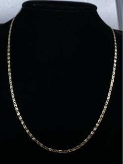 $425 Three Tone Yellow White and Rose Gold Valentino Chain Necklace