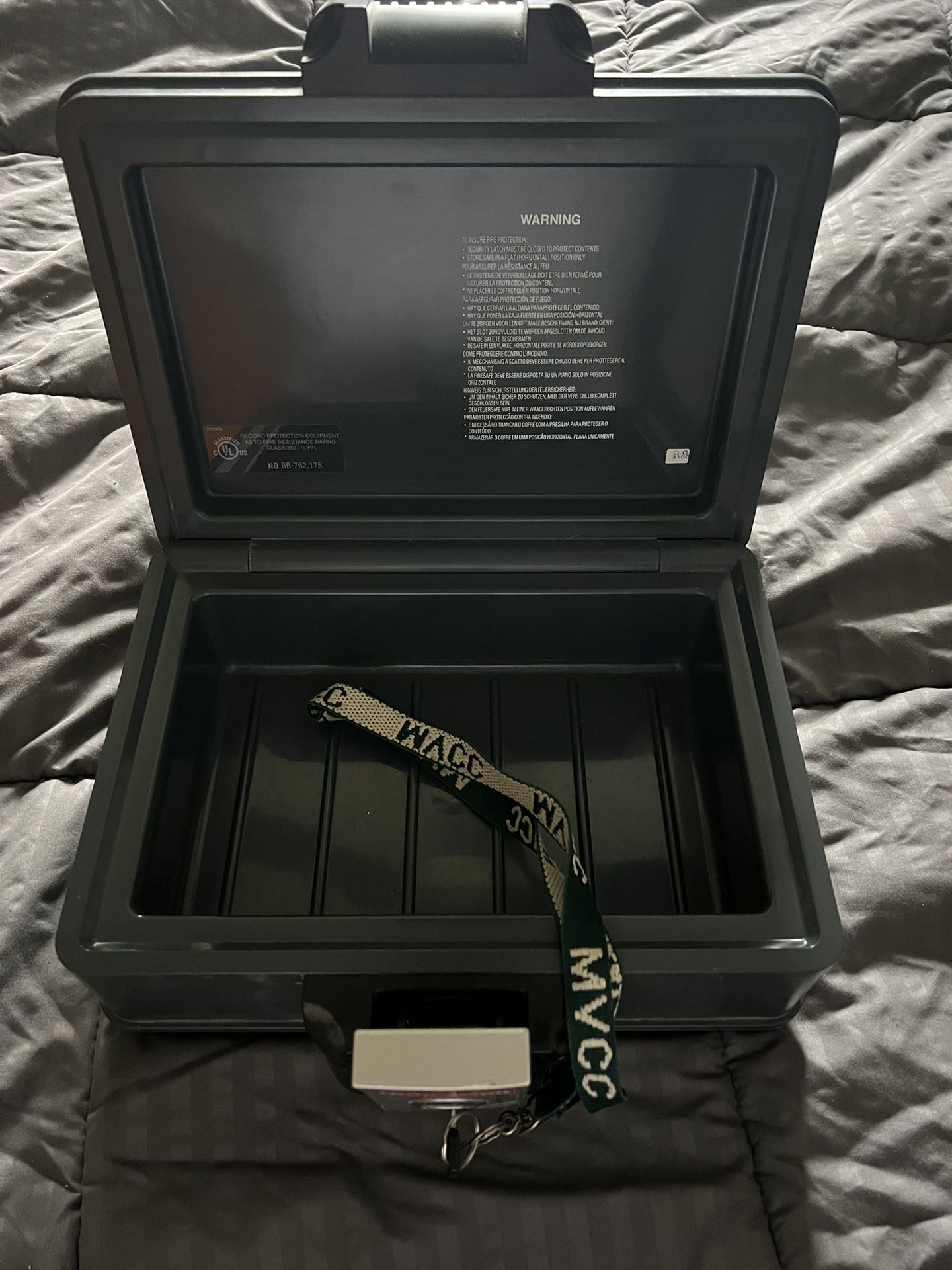 Safe/lockbox