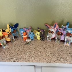 Eevee plushies 