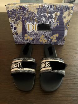 CD Black Women Slides