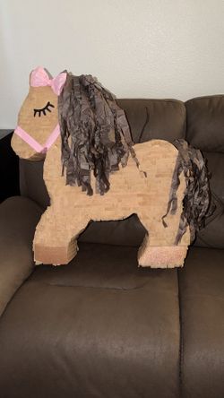 Horse pinata