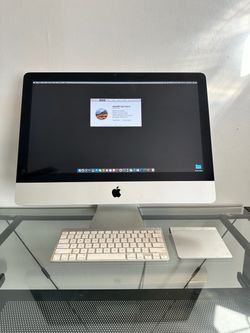Apple iMac 21-inch Computer
