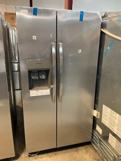 Frigidaire FRSS2623AS Side-by-Side Refrigerator (Open-Box / Scratch & Dent)