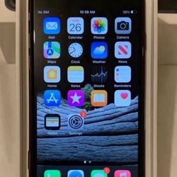 Apple iPhone 8 - Silver/White - Unlocked