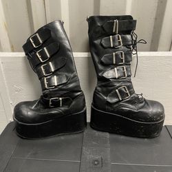 DEMONIA “RIPSAW-518” Black Platform Faux Leather Boots with Buckles Goth Punk Rave. M10 W12