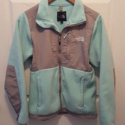 Womens small North Face jacket