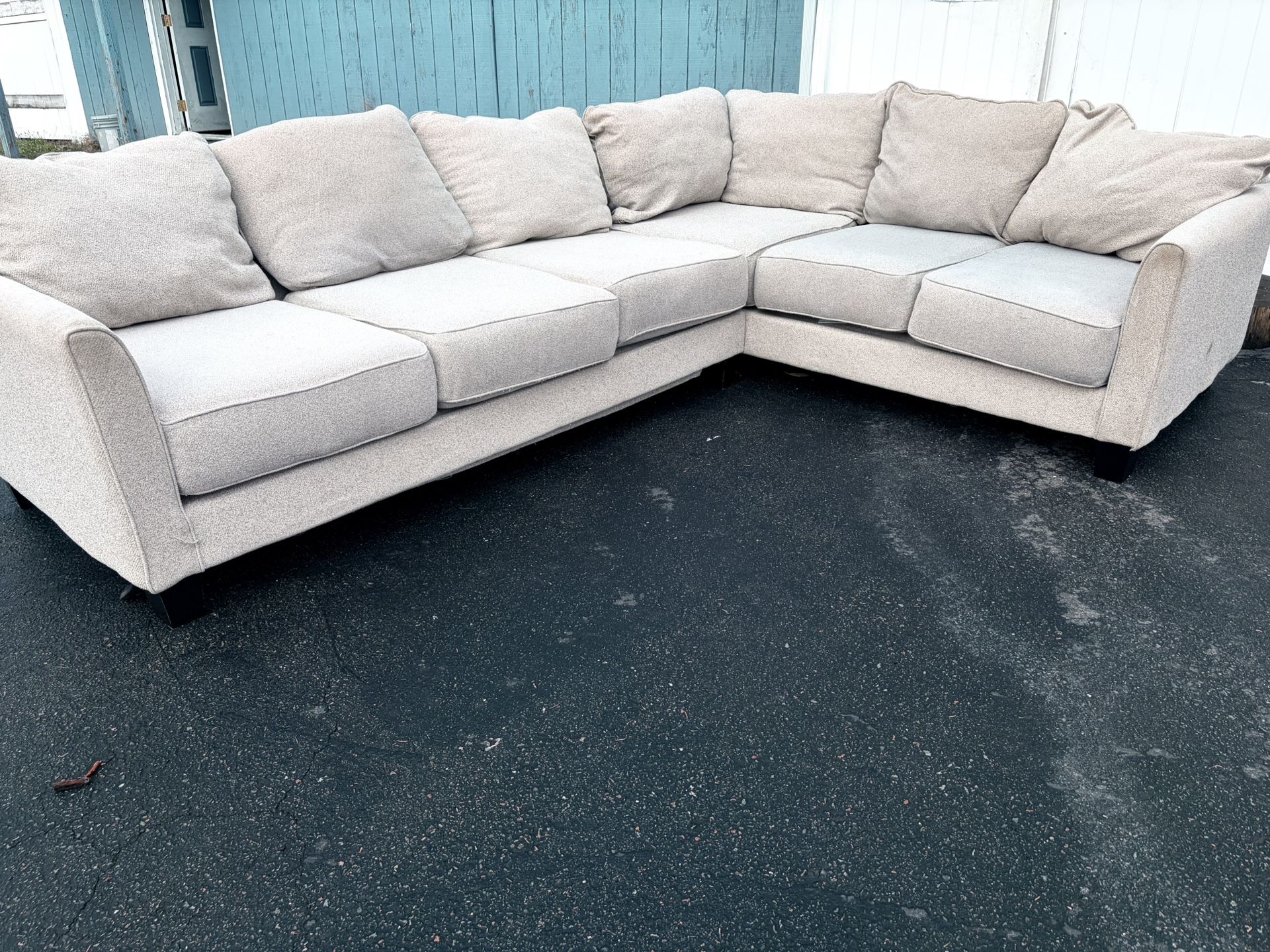 Morr Furniture Sectional Couch 