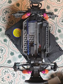 Traxxas Hoss parts