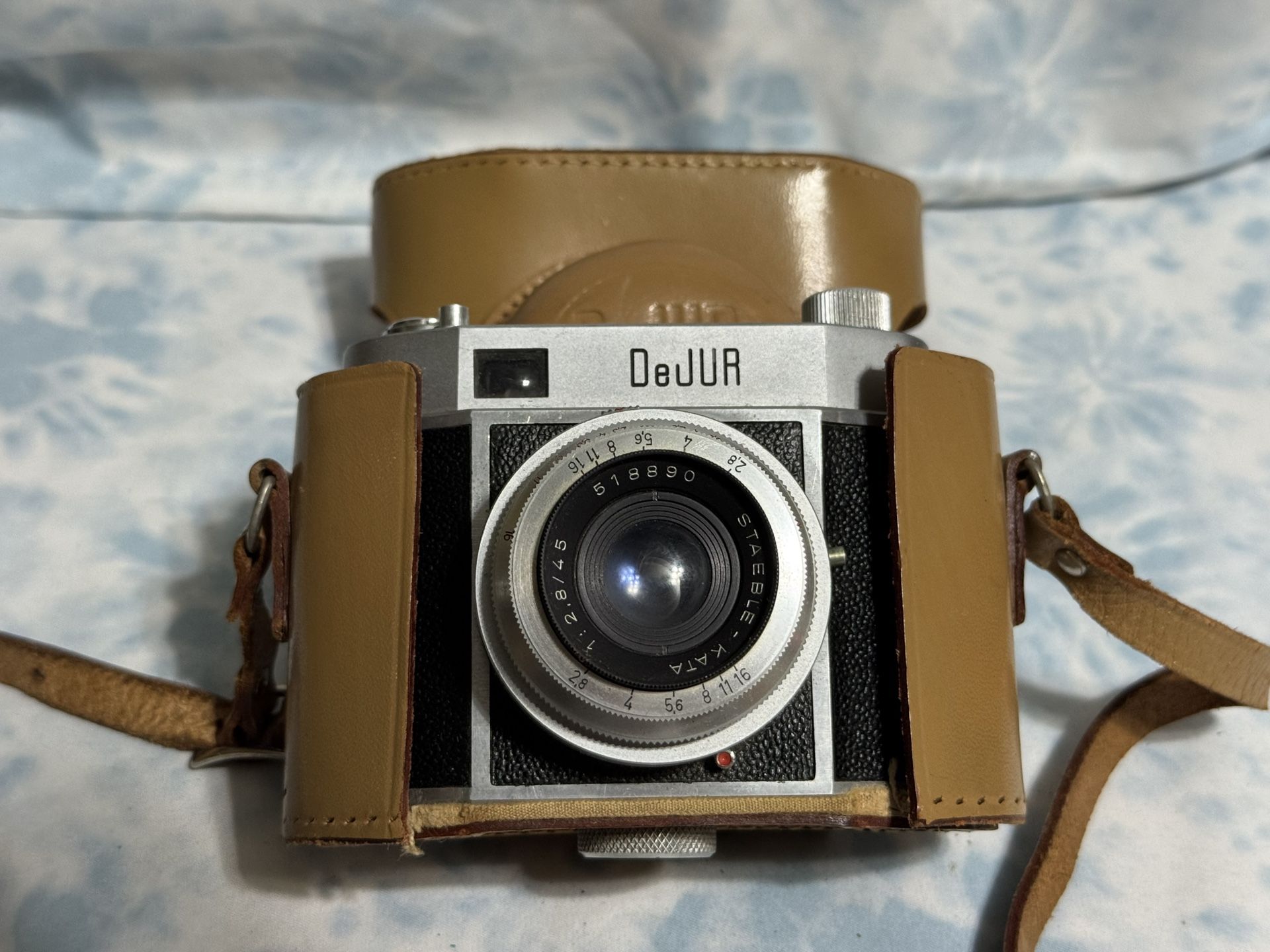 Vintage DEJUR D-1 35MM FILM VIEWFINDER CAMERA AND CASE