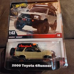 HOTWHEELS PREMIUM 1:43 4RUNNER 2000