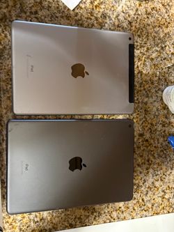 Apple tablets