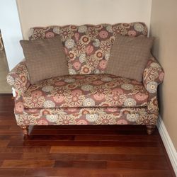 58” Loveseat 