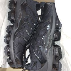Nike Vapor Max Plus