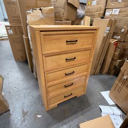 5-Drawer Ch est of Drawers