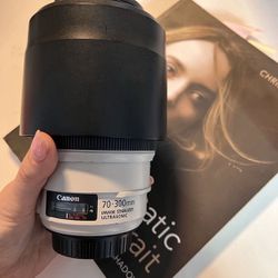 Canon EF 70-300mm f/4-5.6L IS USM Lens