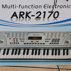 Ark 2170 61 Key, Keyboard. 