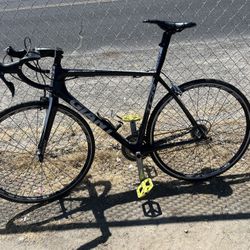 Giant TCR Advance SL Carbon Fiber Road Bike