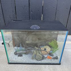 5 Gal fish tank with Pump And Heater